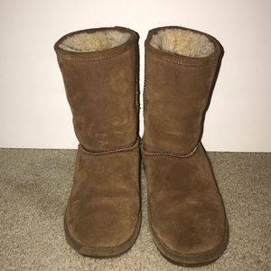 Bearpaw boots